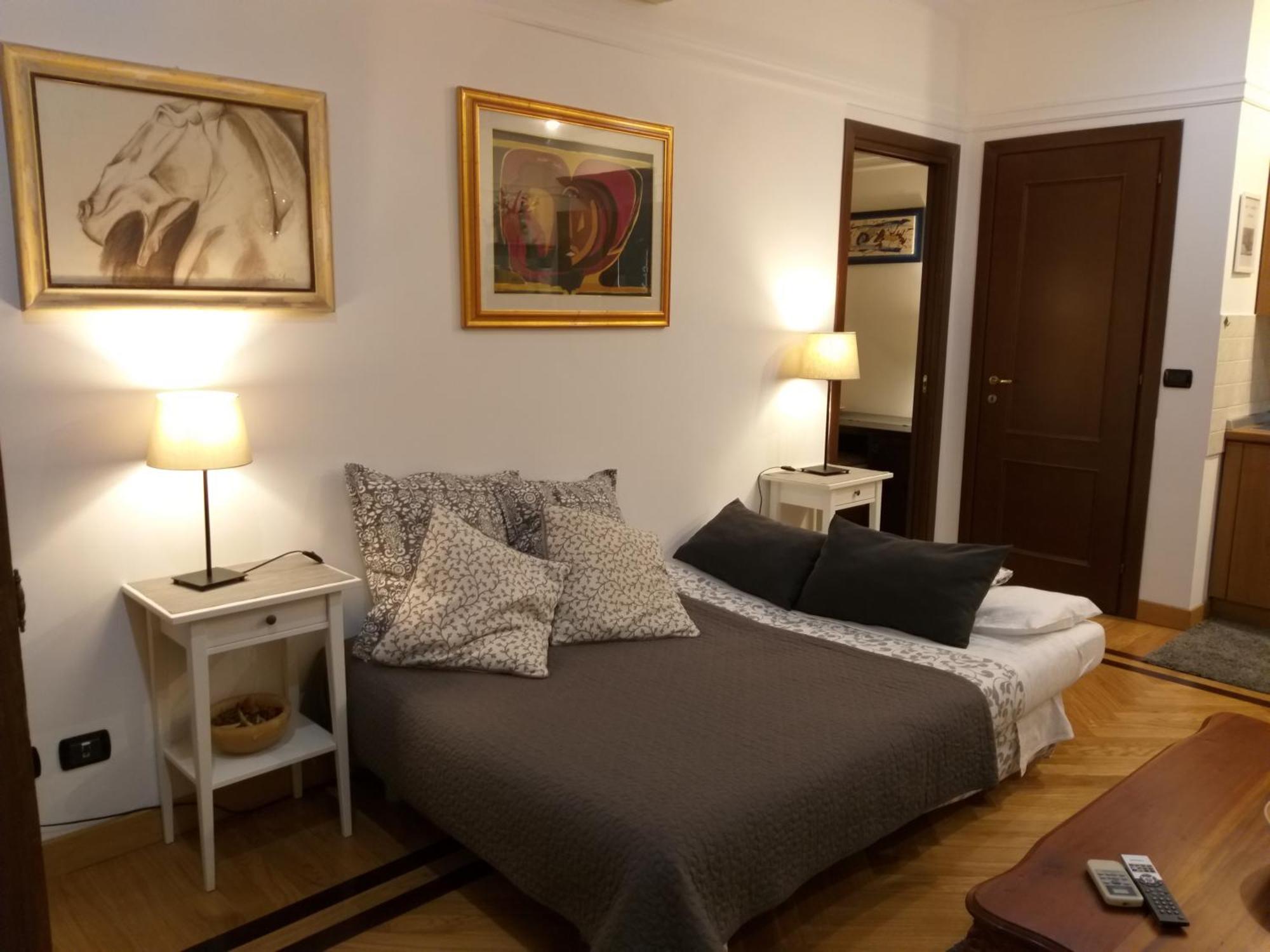 Lilium House Apts Рим Экстерьер фото