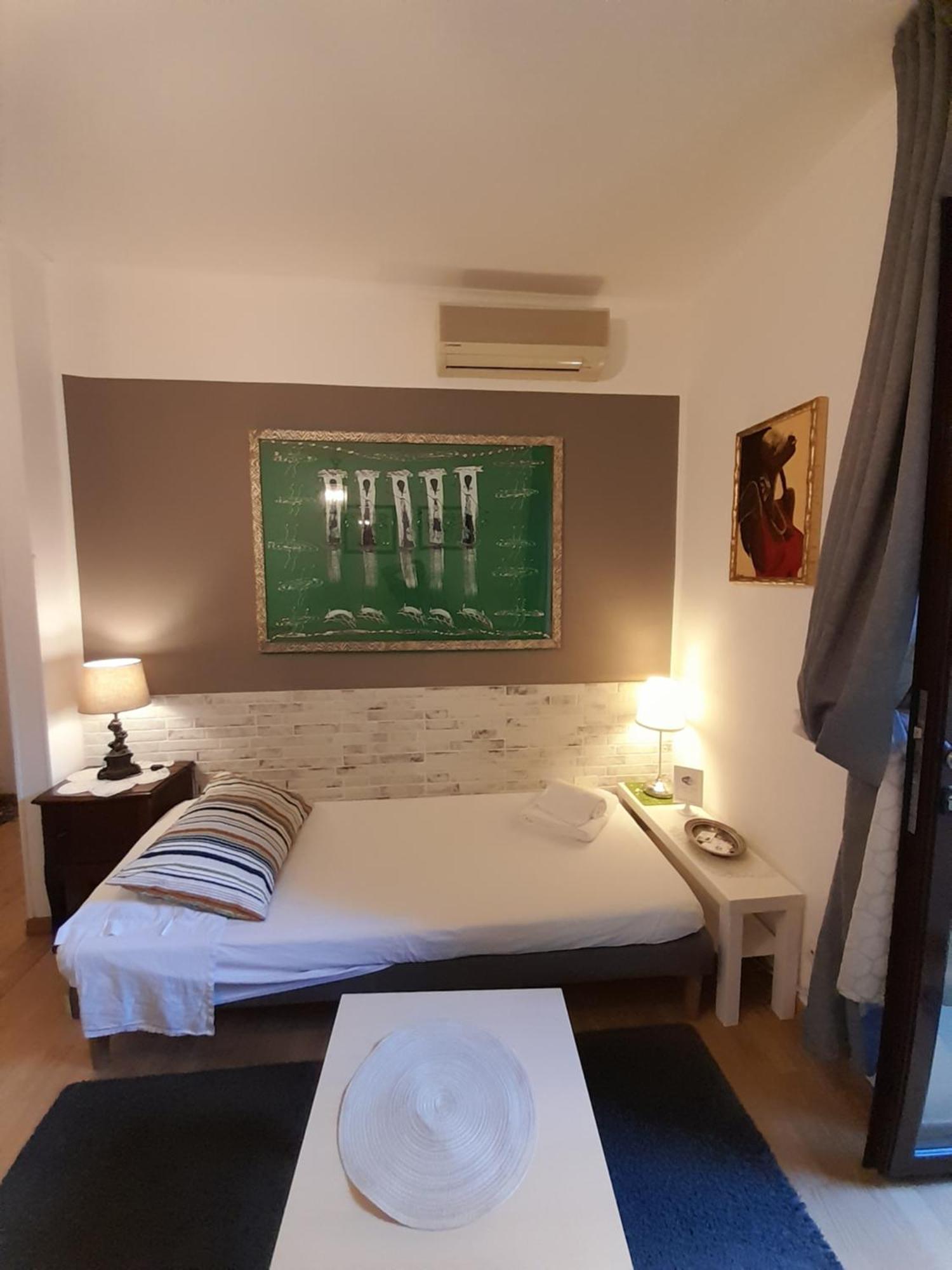 Lilium House Apts Рим Экстерьер фото